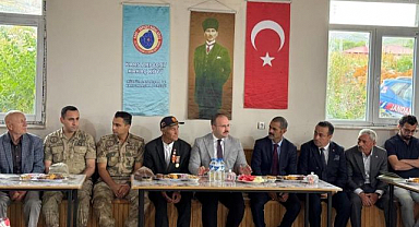 Köyleri gezip talepleri dinledi