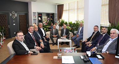 Meral'e hayırlı olsun ziyareti