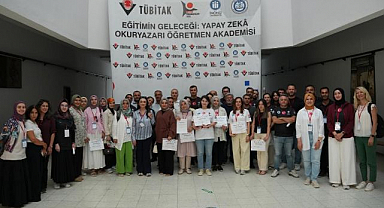 Öğretmenler yarının teknolojisine hazır! Yapay zeka akademisi tamamlandı