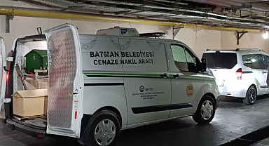 Otomobilin altında can verdi!