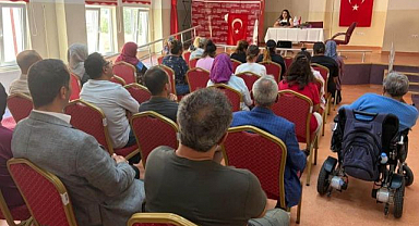 Özel bireylere ve personele sağlıklı yaşam eğitimi 