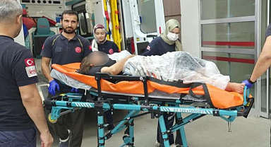 Sinir krizi geçiren kadın kendini bıçakladı