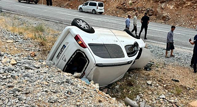 Takla atan araçtan sağ çıktılar! 