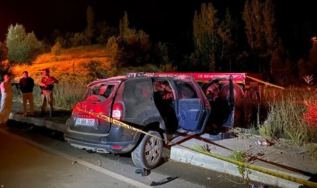 Takla atan otomobildeki 3 kişi yaralandı