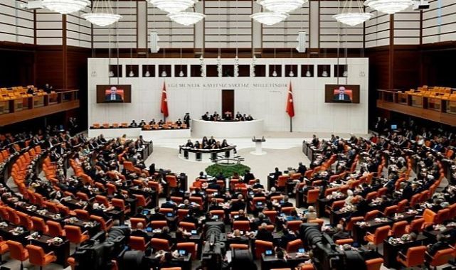 Türkiye için tarihi gün! 12 maddelik yasa bugün Meclis'e sunuluyor 