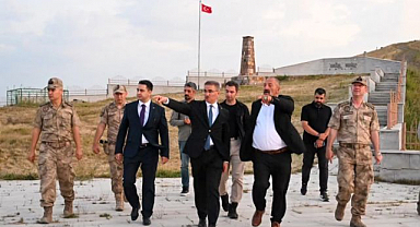 Vali Baruş'tan Şenkaya ziyareti