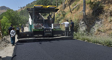 Yol çalışmalarına hız kesmeden devam