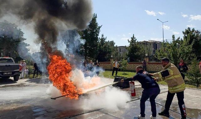 112 Acil Çağrı Merkezi personeline yangın eğitimi 