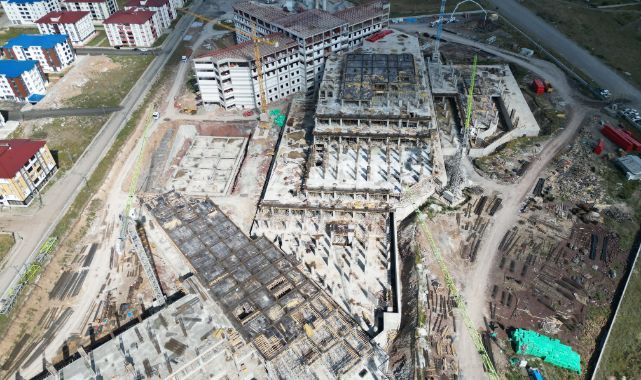 500 yataklı Bölge Hastanesi açılış için gün sayıyor