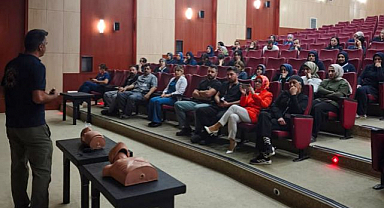 Atatürk Üniversitesi Araştırma Hastanesi'nde hayat kurtaran ilkyardım eğitimi
