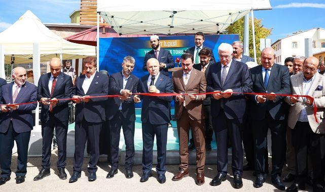 Çat'ta yatırımlar peş peşe hizmete açıldı