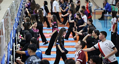 Dart Türkiye Şampiyonası'nın 1. ayak müsabakaları yapıldı