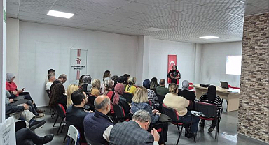 Erzurum'da Bağımlılıkla Mücadele Eğitimleri sürüyor