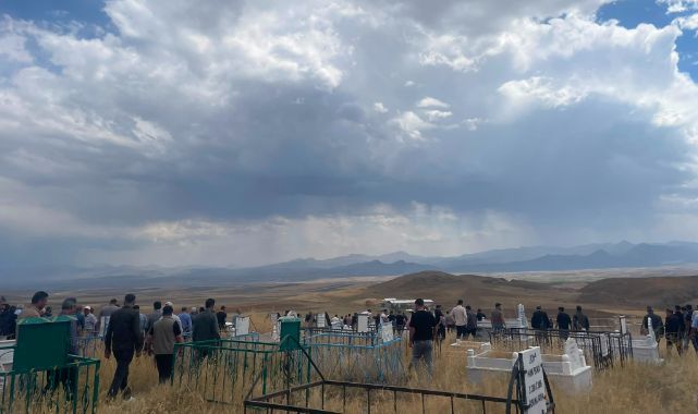Erzurum'daki inşaat kazasında ölen işçi son yolculuğuna uğurlandı