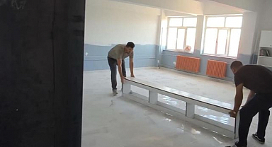 Fedakar öğretmenlerin takdirlik mesaisi