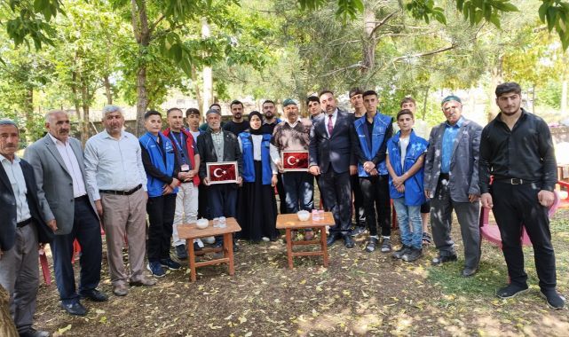 Gençler Kıbrıs gazilerinin anılarını dinledi