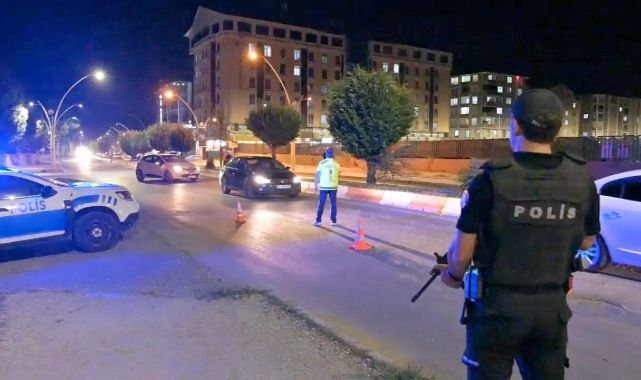 Genel asayiş denetimlerinde binlerce kişi ve araç sorgulandı
