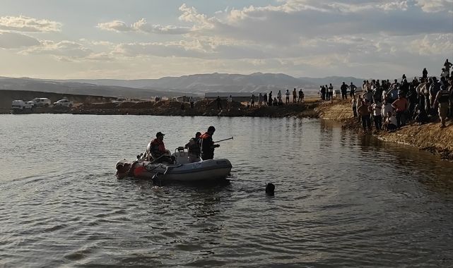 Gölete giren 13 yaşındaki çocuk hayatını kaybetti