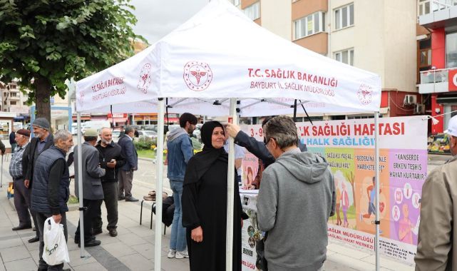Halk Sağlığı Haftası’nda vatandaşa yerinde sağlık hizmeti