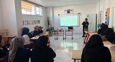 Kadınlara uyuşturucu bağımlılığına karşı farkındalık semineri