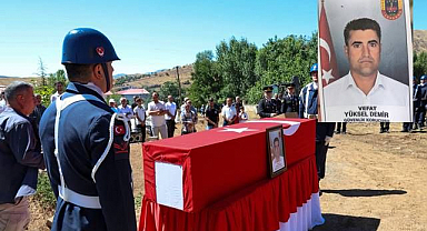 Kalp krizi geçiren güvenlik korucusu son yolculuğuna uğurlandı