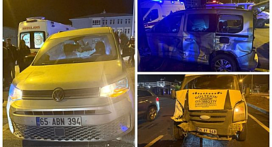 Kavşakta feci kaza! 6 kişi hastaneye kaldırıldı