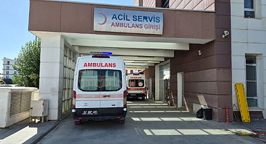 Korkutan kaza! 9 yaşındaki çocuğa otomobil çarptı