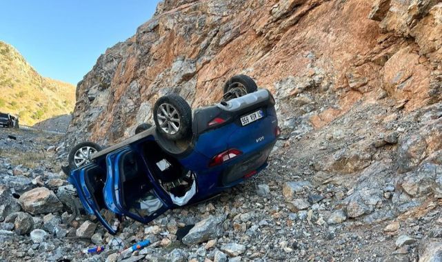 Otomobil şarampole yuvarlandı: 1’i çocuk 5 yaralı