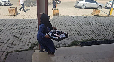 Seyyar satıcı kılığına girerek kaçmaya çalıştı!