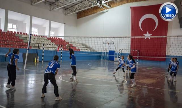 Sultanları örnek aldılar, Ay-Yıldızlı formayı hedeflediler