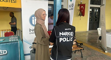 Üniversite öğrencileri ve velilere bilgilendirme