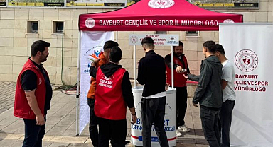 Üniversiteli gençlere ilk gün karşılaması