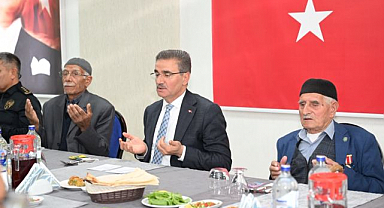Vali Baruş, Tekman’da şehit aileleri ve gazilerle buluştu