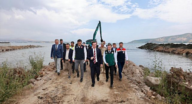 Van Gölü’nde dip çamuru seferberliği