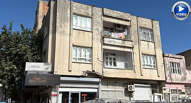 Yıllar geçti, tehlike geçmedi! Ağır hasarlı binalar yıkım bekliyor
