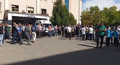 Yük asansöründe can pazarı: Kafası sıkışan öğrenci için seferber oldular