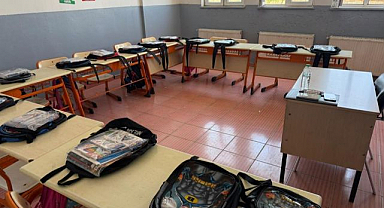 Yüzlerce öğrencinin yüzünü güldürdüler