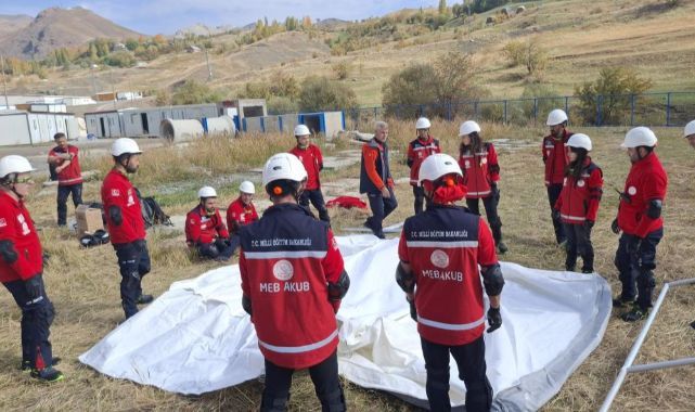 AFAD'tan acil barınma akreditasyonu eğitimi 