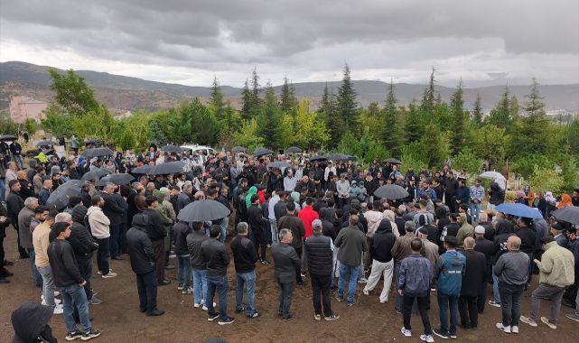 Asansör kazasında hayatını kaybetmişti! Gözyaşlarıyla toprağa verildi   