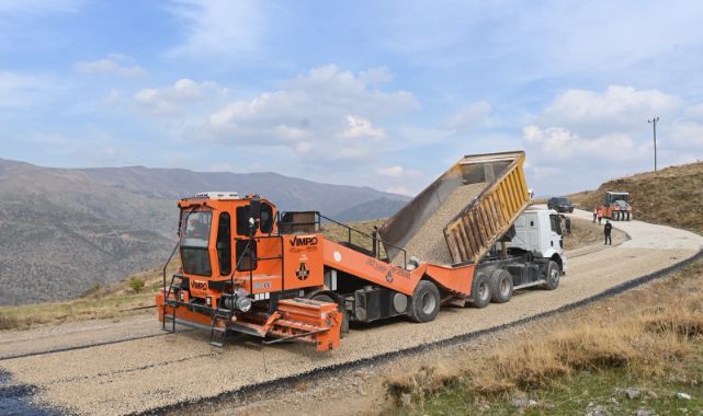 Asfalt çalışmaları hız kesmiyor