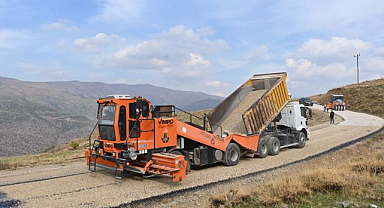 Asfalt çalışmaları hız kesmiyor
