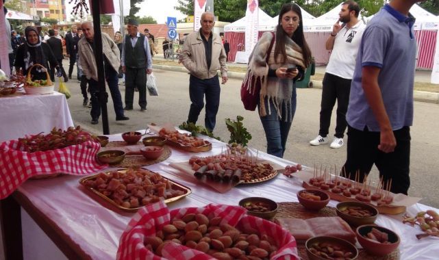 Bağ Bozumu ve Gastronomi Festivali kapılarını açtı