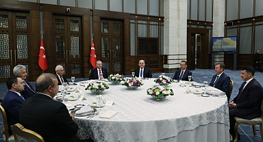 Cumhurbaşkanı Erdoğan, yüksek mahkeme başkanlarıyla bir araya geldi   
