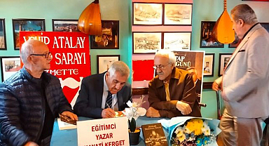 Edebiyat öğretmeni Hayati Kerget'in 'Anılar Mekansız Kaldı' kitabı okurla buluştu