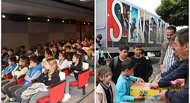 Erzurum’da çocuklara mobil sinema sürprizi