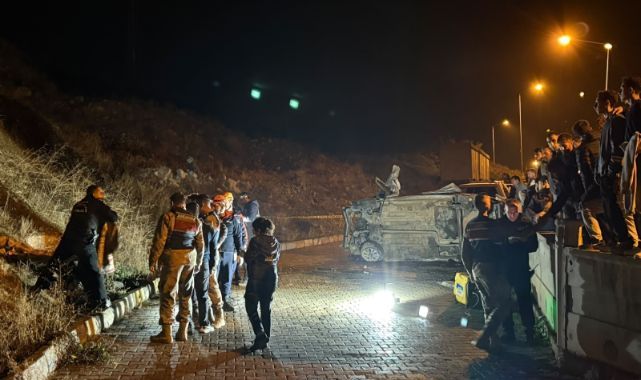 Erzurum'da feci kaza can aldı! Kontrolden çıkan otomobil şarampole yuvarlandı 