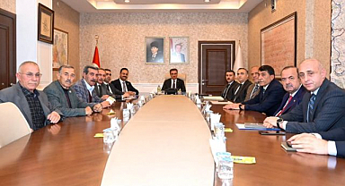 Vali Aydın Baruş başkanlığında ‘hayvan pazarı’ toplantısı