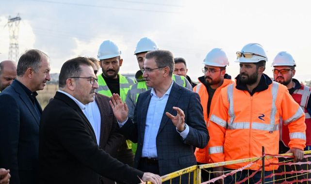 Erzurum'un yeni stadyumunu yerinde incelediler