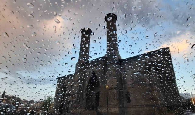 Erzurum ve çevresinde sağanak uyarısı!
