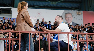 Erzurumspor tribünlerinde 'evet' dedi